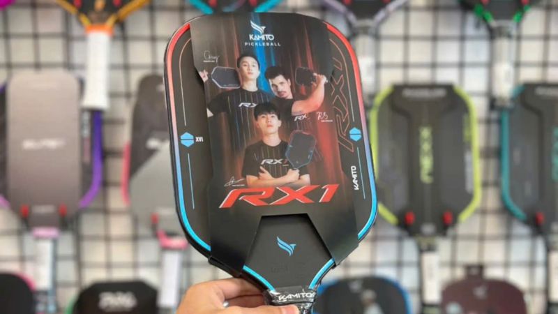 Review vợt Kamito RX1 với thiết kế cân bằng, phù hợp người mới và người chơi pickleball đang nâng trình.