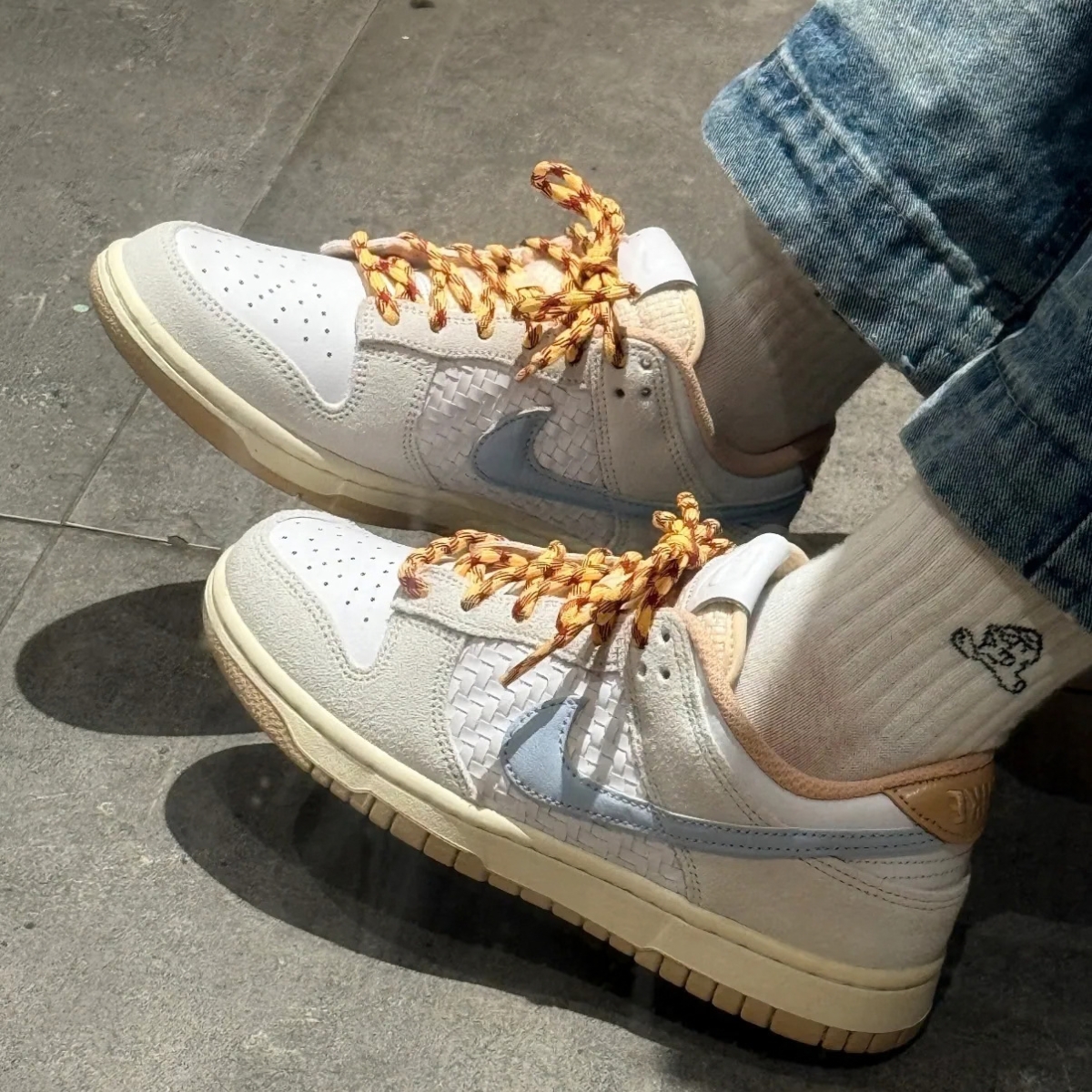 Giày Nike Dunk Low Retro SE 'White Hydrogen Blue Shimmer' IW2016-141 Giày Nike Dunk Low Retro SE 'White Hydrogen Blue Shimmer' IW2016-141