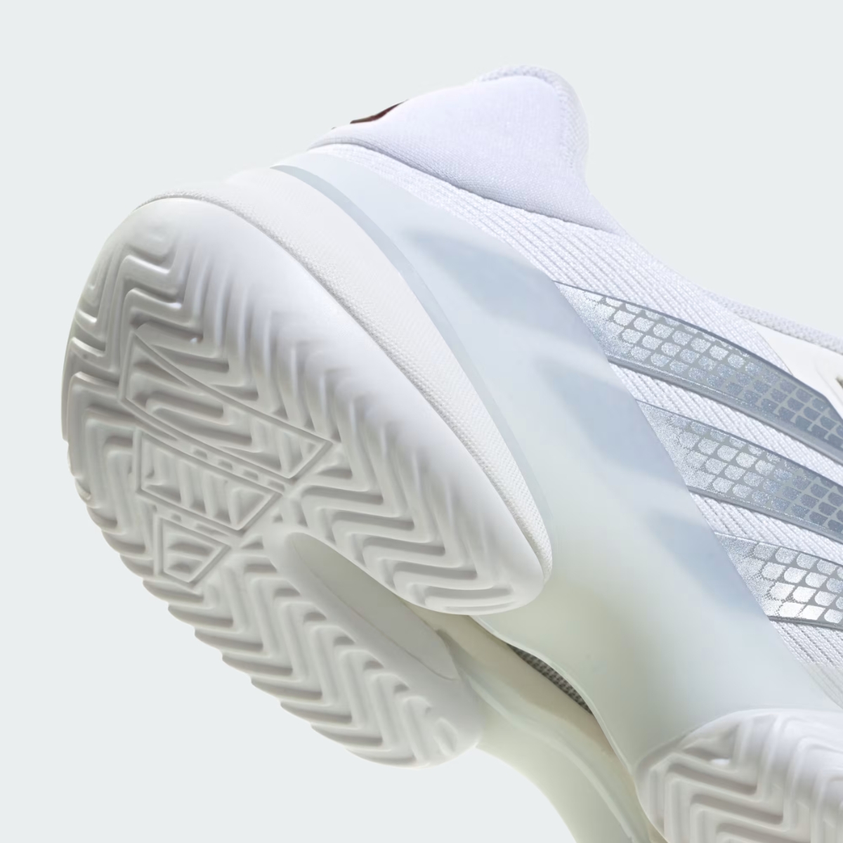 Giày Adidas Barricade 14 'White Tech Grey' KK4377 Giày Adidas Barricade 14 'White Tech Grey' KK4377
