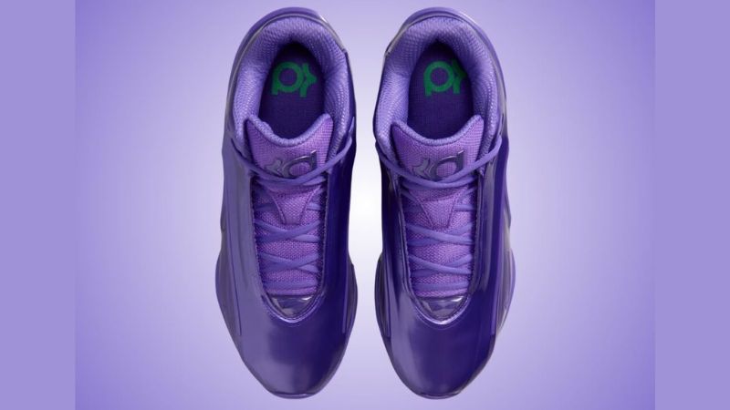 Nike KD EP kết hợp đế XDR bền bỉ với hệ đệm êm, hỗ trợ bật nhảy gần rổ