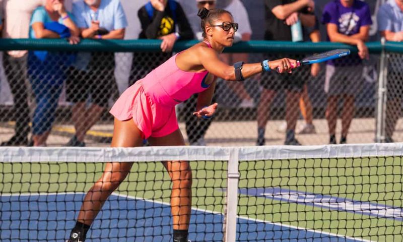 Vợt pickleball hàng đầu dành cho nội dung đánh đơn hỗ trợ người chơi tăng sức mạnh và kiểm soát trong thi đấu