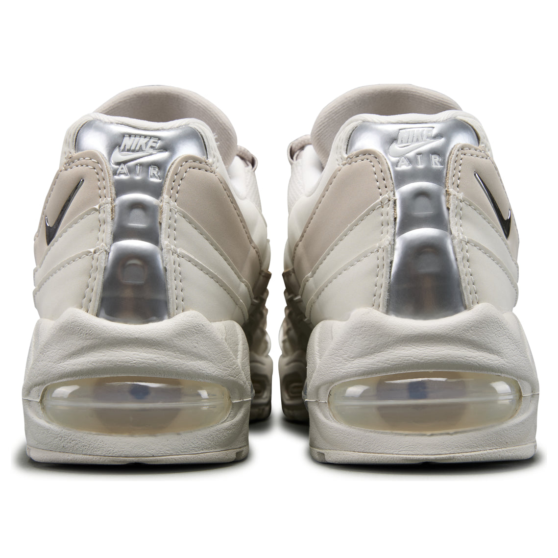 wmns-nike-air-max-95-big-bubble-chrome-light-bone-silver-iv3305-001-4 (WMNS) Nike Air Max 95 Big Bubble Chrome 'Light Bone Silver'