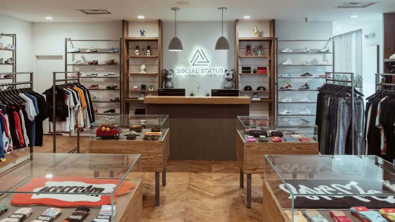 Social Status trong hệ sinh thái The Whitaker Group và cộng đồng sneaker
