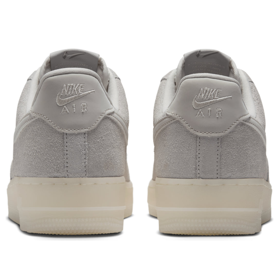 wmns-nike-air-force-1-07-suede-sail-light-bone-iq0136-100-4 (WMNS) Nike Air Force 1 '07 Suede 'Sail Light Bone' IQ0136-100